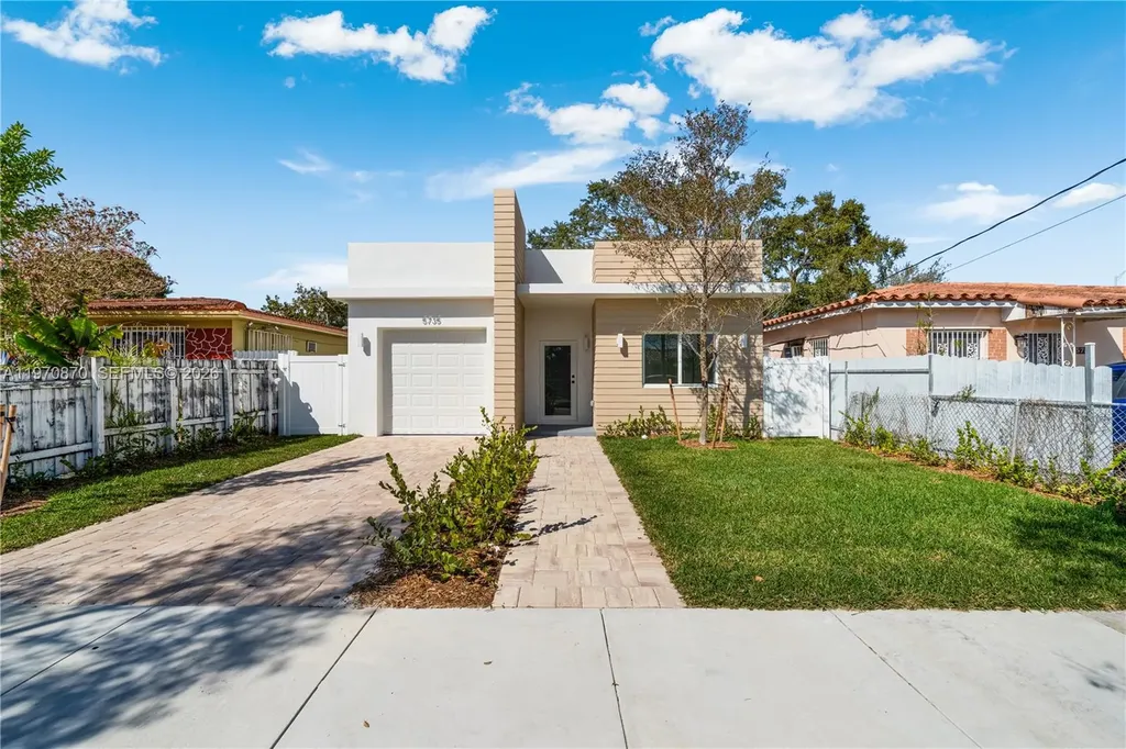 5735 SW 4th Street Miami FL 33144