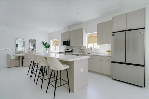 5735 SW 4th Street Miami FL 33144