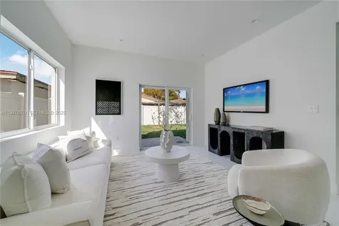 5735 SW 4th Street Miami FL 33144