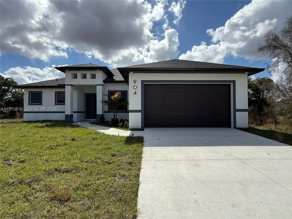 904 Asher Street E Lehigh Acres FL 33974