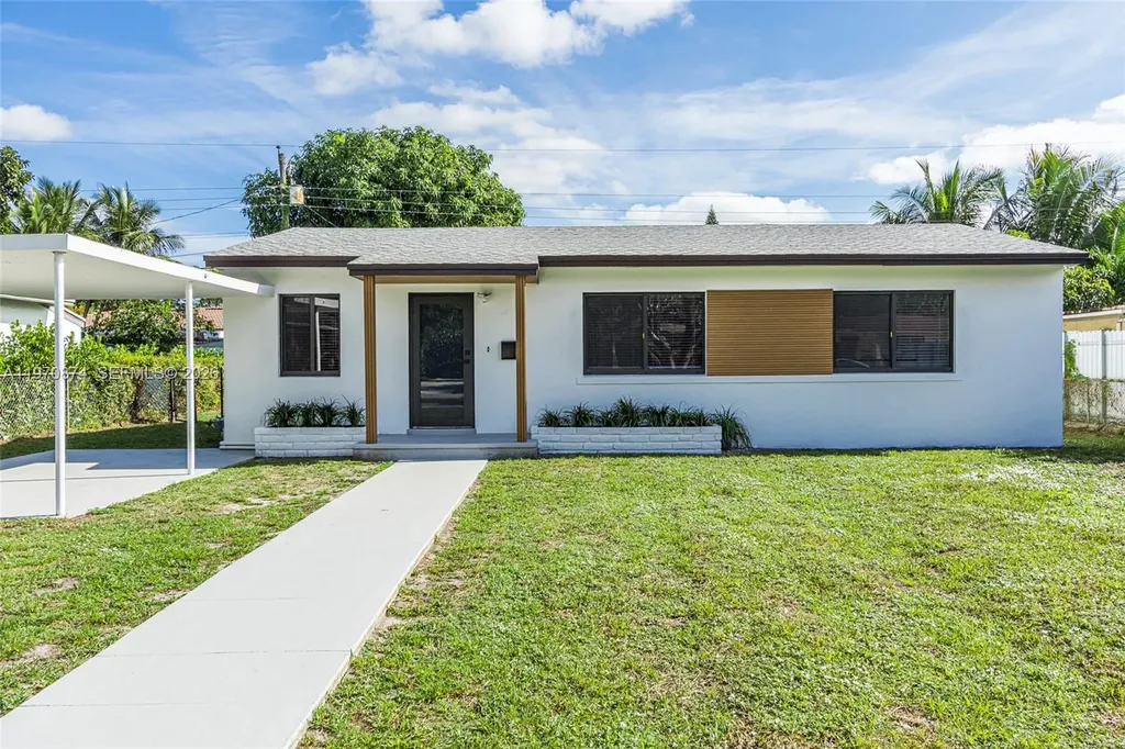 16049 NE 9th Place North Miami Beach FL 33162