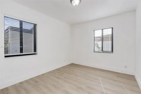 16049 NE 9th Place North Miami Beach FL 33162