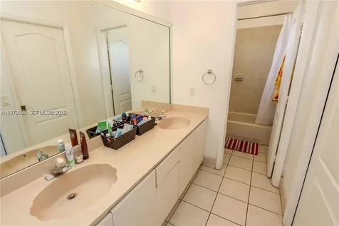4612 NW 94th Court Doral FL 33178