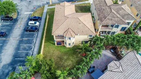 4612 NW 94th Court Doral FL 33178