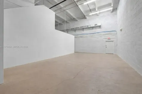 5903 NW 102th Avenue Doral FL 33178