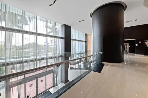 900 Biscayne Boulevard Miami FL 33132