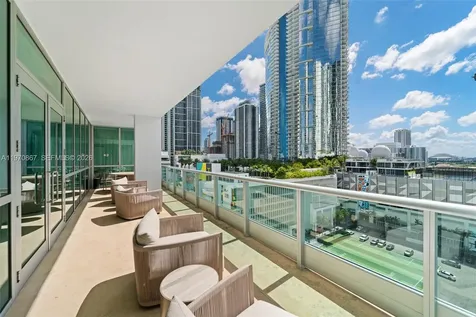 900 Biscayne Boulevard Miami FL 33132