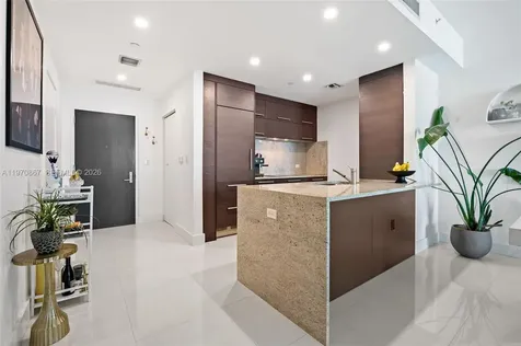 900 Biscayne Boulevard Miami FL 33132