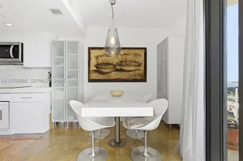 2000 Towerside Terrace Miami FL 33138