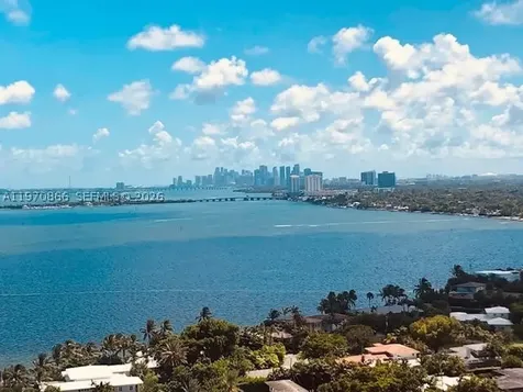 2000 Towerside Terrace Miami FL 33138