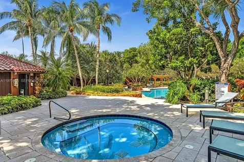 2000 Towerside Terrace Miami FL 33138
