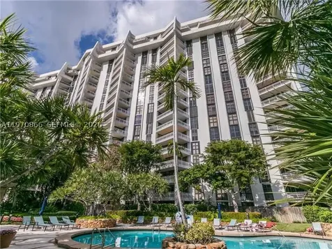 2000 Towerside Terrace Miami FL 33138