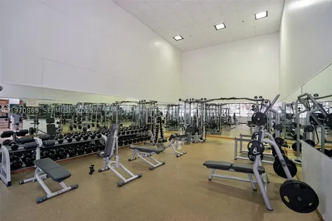 2000 Towerside Terrace Miami FL 33138