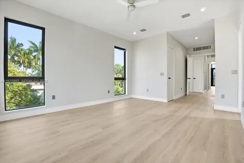 1637 Monroe Street Hollywood FL 33020