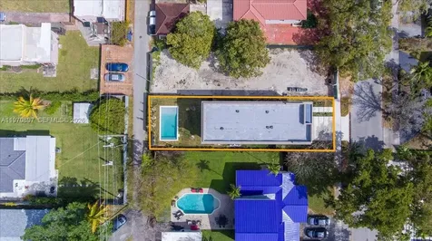 1637 Monroe Street Hollywood FL 33020