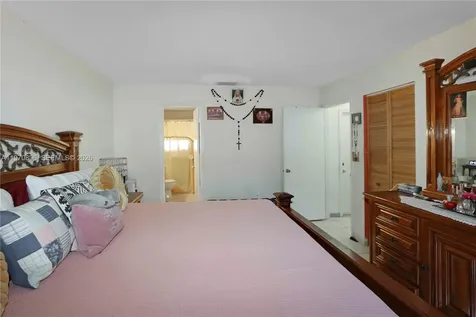 14509 SW 138th Court Miami FL 33186