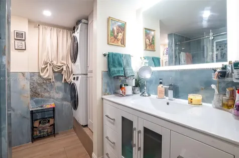 16450 Miami Drive North Miami Beach FL 33162