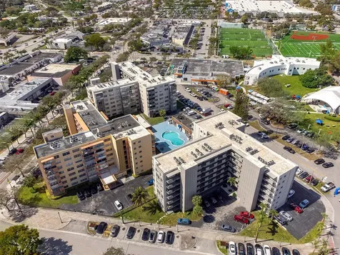 16450 Miami Drive North Miami Beach FL 33162