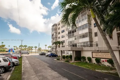 16450 Miami Drive North Miami Beach FL 33162