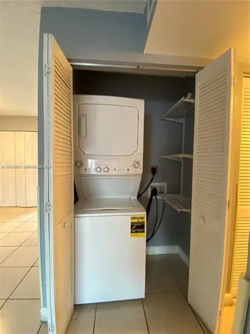 1735 W 60th Street Hialeah FL 33012