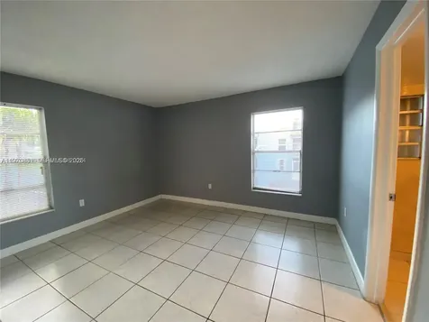 1735 W 60th Street Hialeah FL 33012