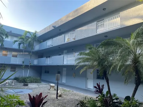 1735 W 60th Street Hialeah FL 33012
