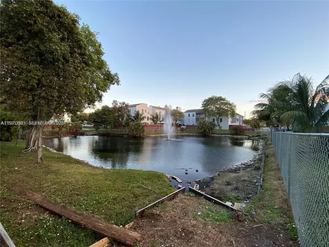 1735 W 60th Street Hialeah FL 33012