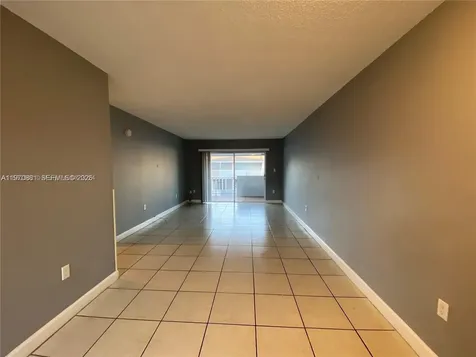 1735 W 60th Street Hialeah FL 33012