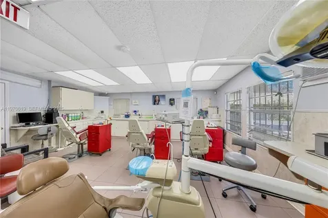 432 NW 12th Avenue Miami FL 33128