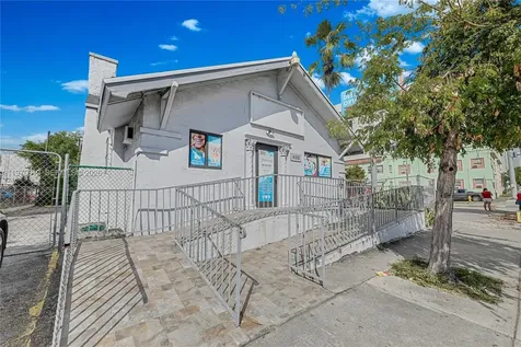 432 NW 12th Avenue Miami FL 33128