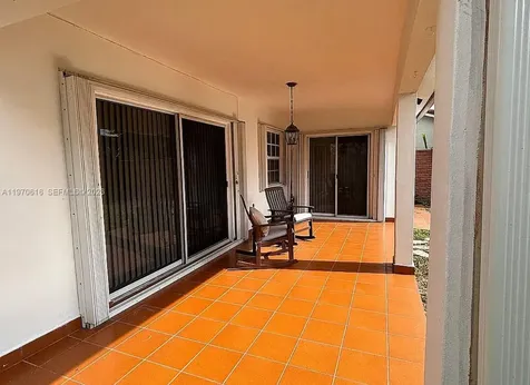 14642 SW 50th Terrace Miami FL 33175