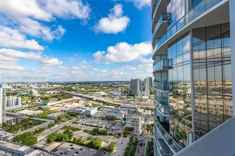 851 NE 1st Avenue Miami FL 33132