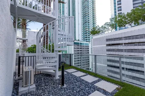 851 NE 1st Avenue Miami FL 33132