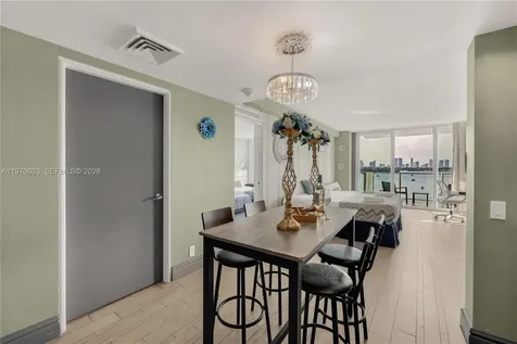 1100 West Avenue Miami Beach FL 33139