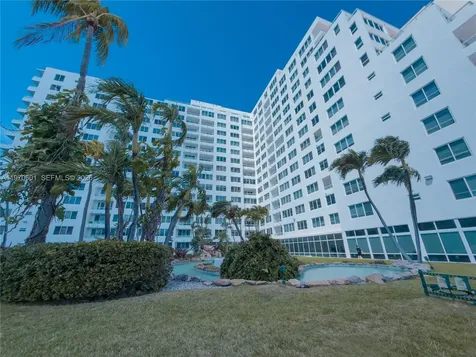 5005 Collins Avenue Miami Beach FL 33140