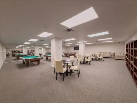 5005 Collins Avenue Miami Beach FL 33140