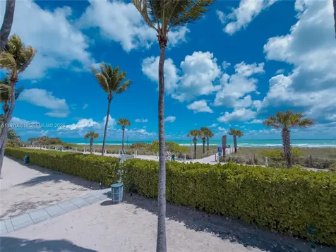 5005 Collins Avenue Miami Beach FL 33140