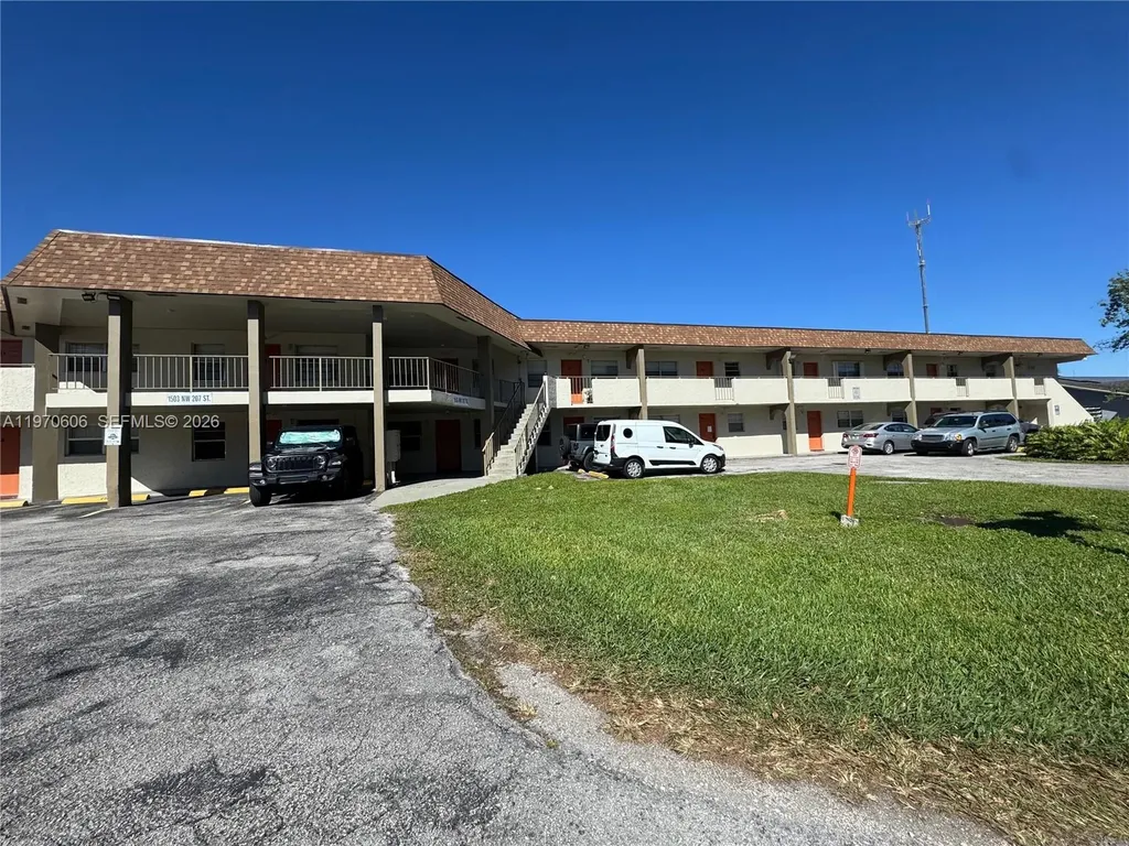 1503 NW 207th Street Miami Gardens FL 33169