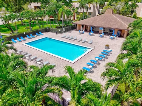 10525 SW 112th Avenue Miami FL 33176