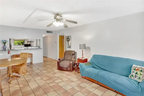 10525 SW 112th Avenue Miami FL 33176