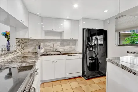 10525 SW 112th Avenue Miami FL 33176