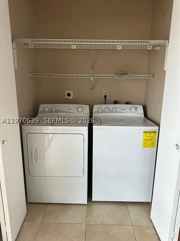 1521 W 42nd Place Hialeah FL 33012