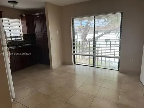 1521 W 42nd Place Hialeah FL 33012