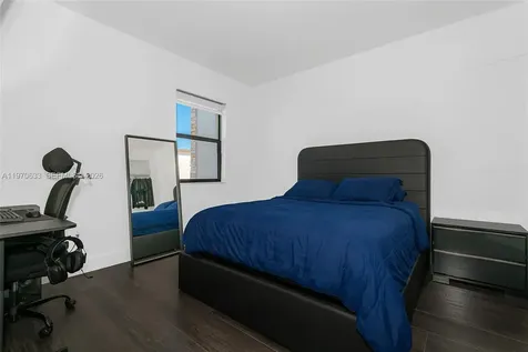 7902 NW 105th Court Doral FL 33178