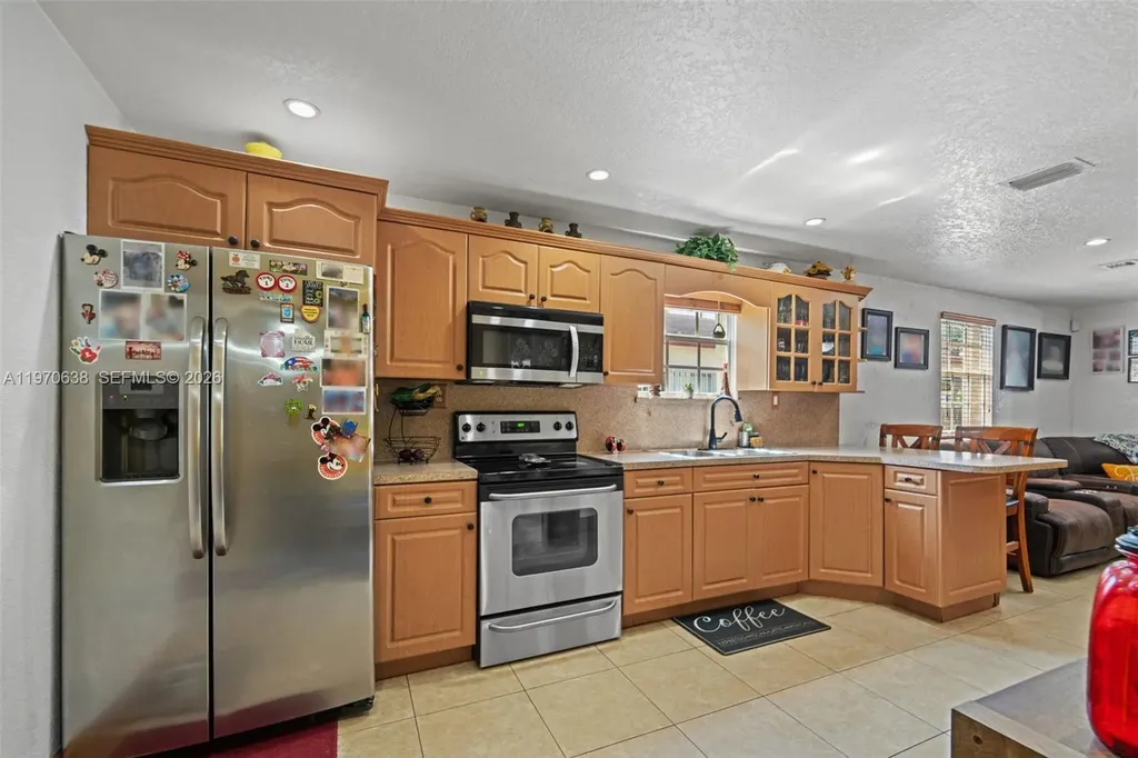 3140 NW 59th Street Miami FL 33142