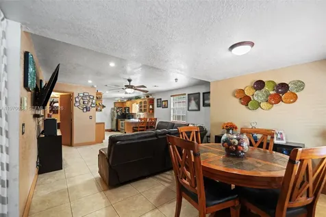3140 NW 59th Street Miami FL 33142