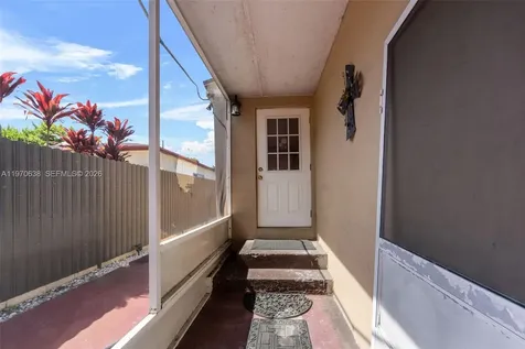 3140 NW 59th Street Miami FL 33142