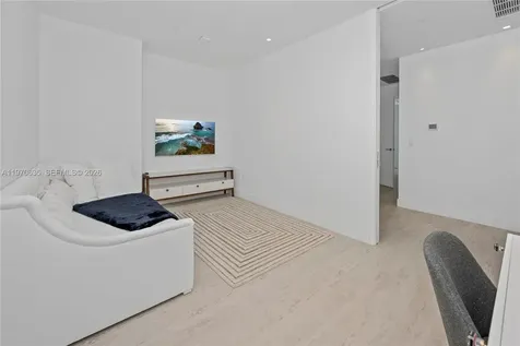 17475 Collins Avenue Sunny Isles Beach FL 33160