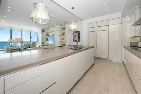 17475 Collins Avenue Sunny Isles Beach FL 33160