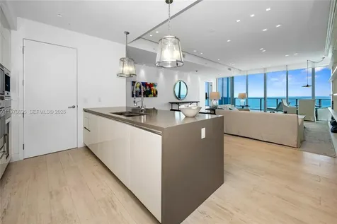 17475 Collins Avenue Sunny Isles Beach FL 33160